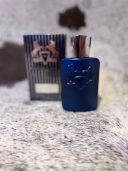 Layton royal Essence Eau de Parfum