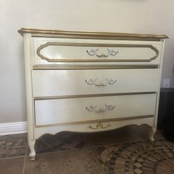 White Wardrobe/Cabinet 