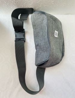 Herschel Supply Co. Fanny Pack 11"x7"
