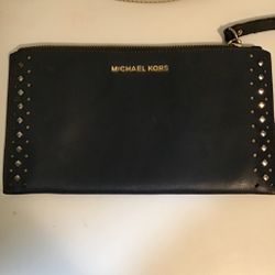 Micheal Kors Satchel Purse Blue Pre-Owned