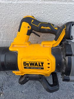 DeWalt 20V Brushless Cordless Leaf Blower