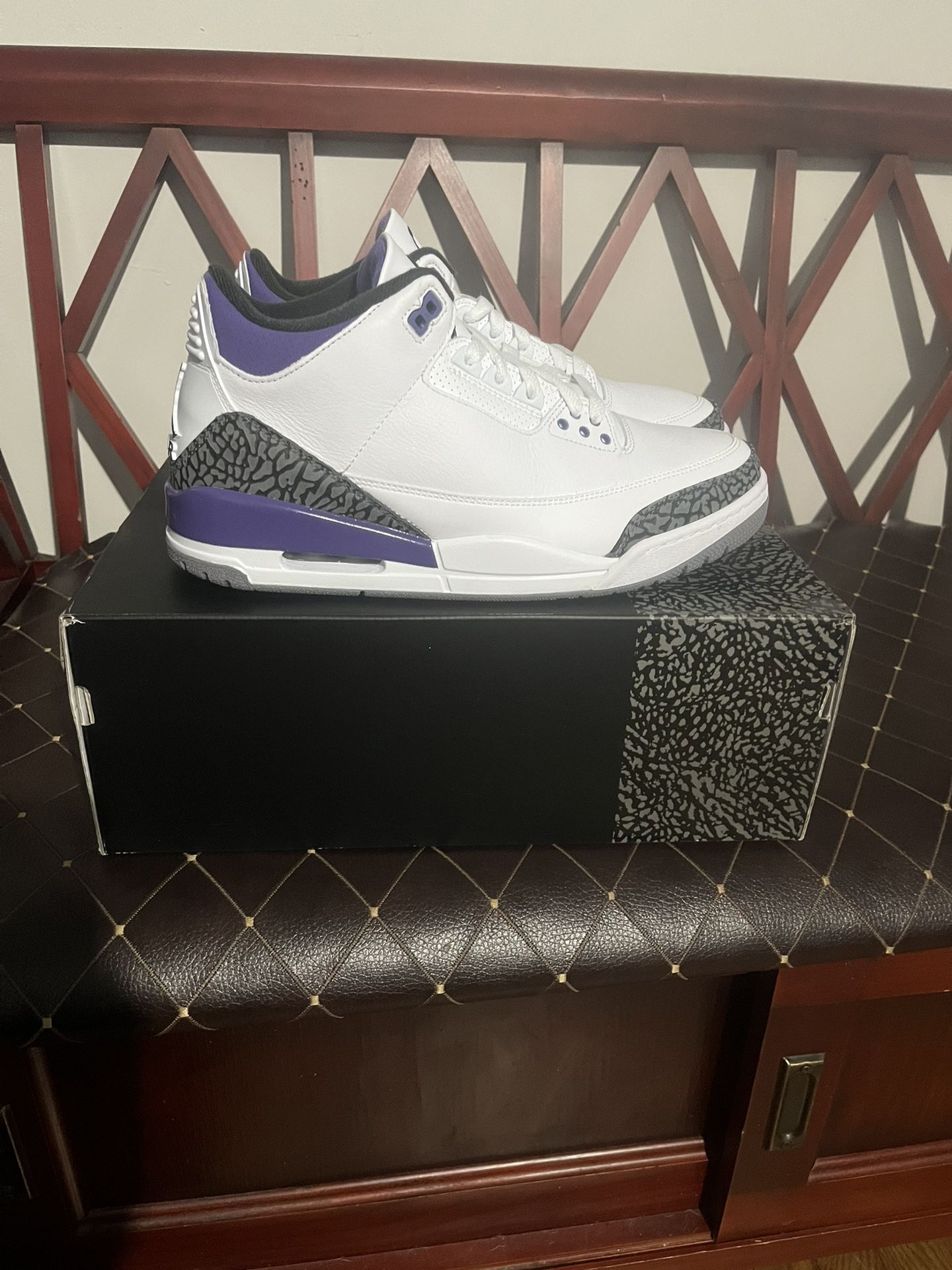 Jordan 3 Purple iris sz10.5