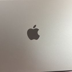 Apple - MacBook Air