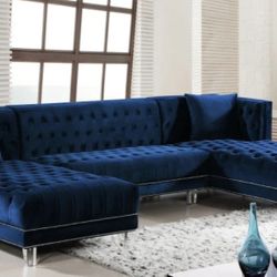 Moda Navy Velvet 3pc. Sectional

