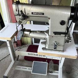 Nakajima three-synchronous sewing machine