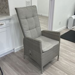 2 Recliner Chair