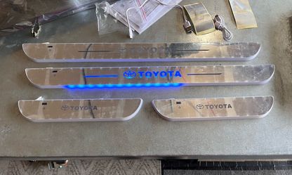 Toyota lighted door sills