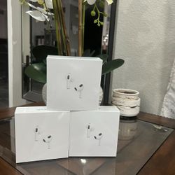 AirPods Gen 3