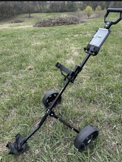 Hippo Deluxe Golf Cart Golf Bat Foldable Cart $30