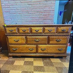 Colonial Chest Of Draws & Vanity Mirror PDX