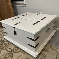 Mexican Trunk Style Coffee Table REFINISHED