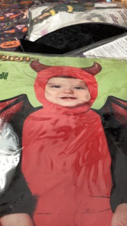 /infant jumpsuit  0 to 6 months  With hood & Wings