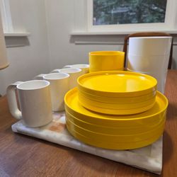 Heller Massimo Vignelli Max 1 Dinnerware Set