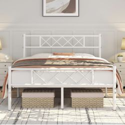 Simple Metal Platform Bed Frame Mattress Foundation