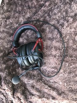 Hyper X Cloud Alpha • Gaming Headphones with microphone.