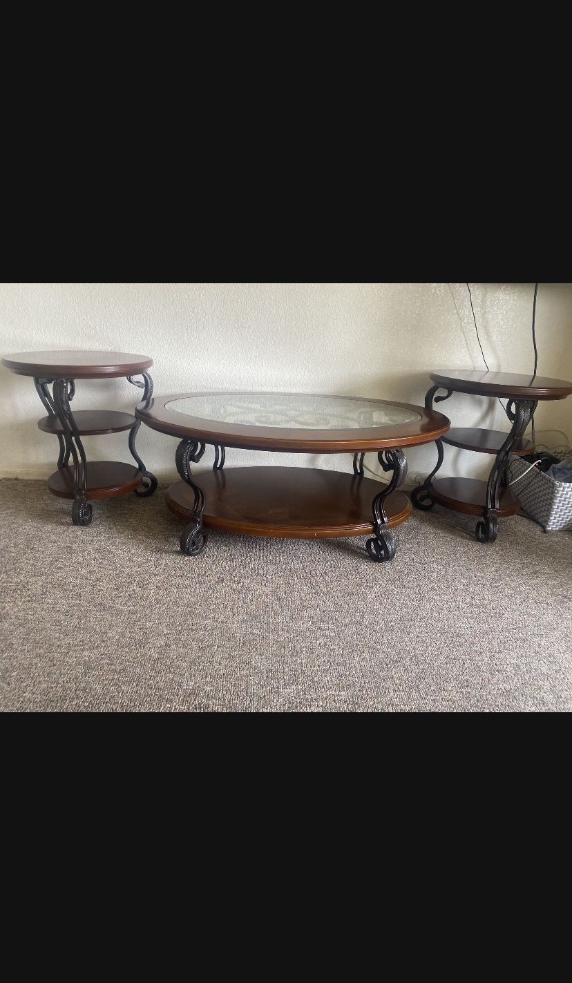 Coffee Tables (3 Pieces)