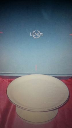 LENOX ETERNAL CHINA 8" VERSAILLES 6X6 PILLAR CANDLE HOLDER IVORY GOLD