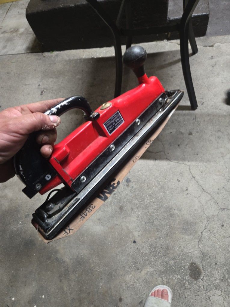 280 Staight Line Sander