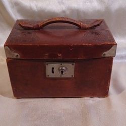 Antique Chinese Circa 1920 Bone And Bamboo Mahjong  Setp