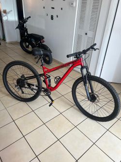 Hyper Explorer 29” Medium MTB/Comuting