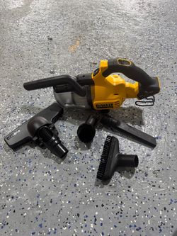 Dewalt Bagless 20V Stick Cordless HEPA Dirt Filter Handheld Vacuum (Tool Only) New
