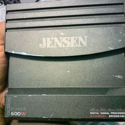 Jensen 600 W Amp  2 Ch