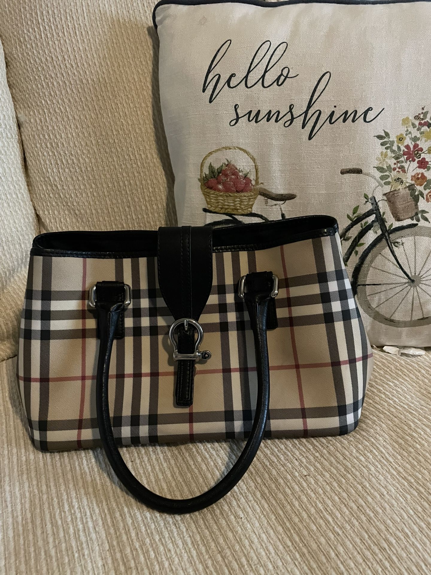 Authentic Burberry Purse