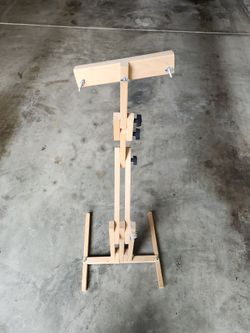 Adjustable craft, stand.
 This is an adjustable stand that has never been used