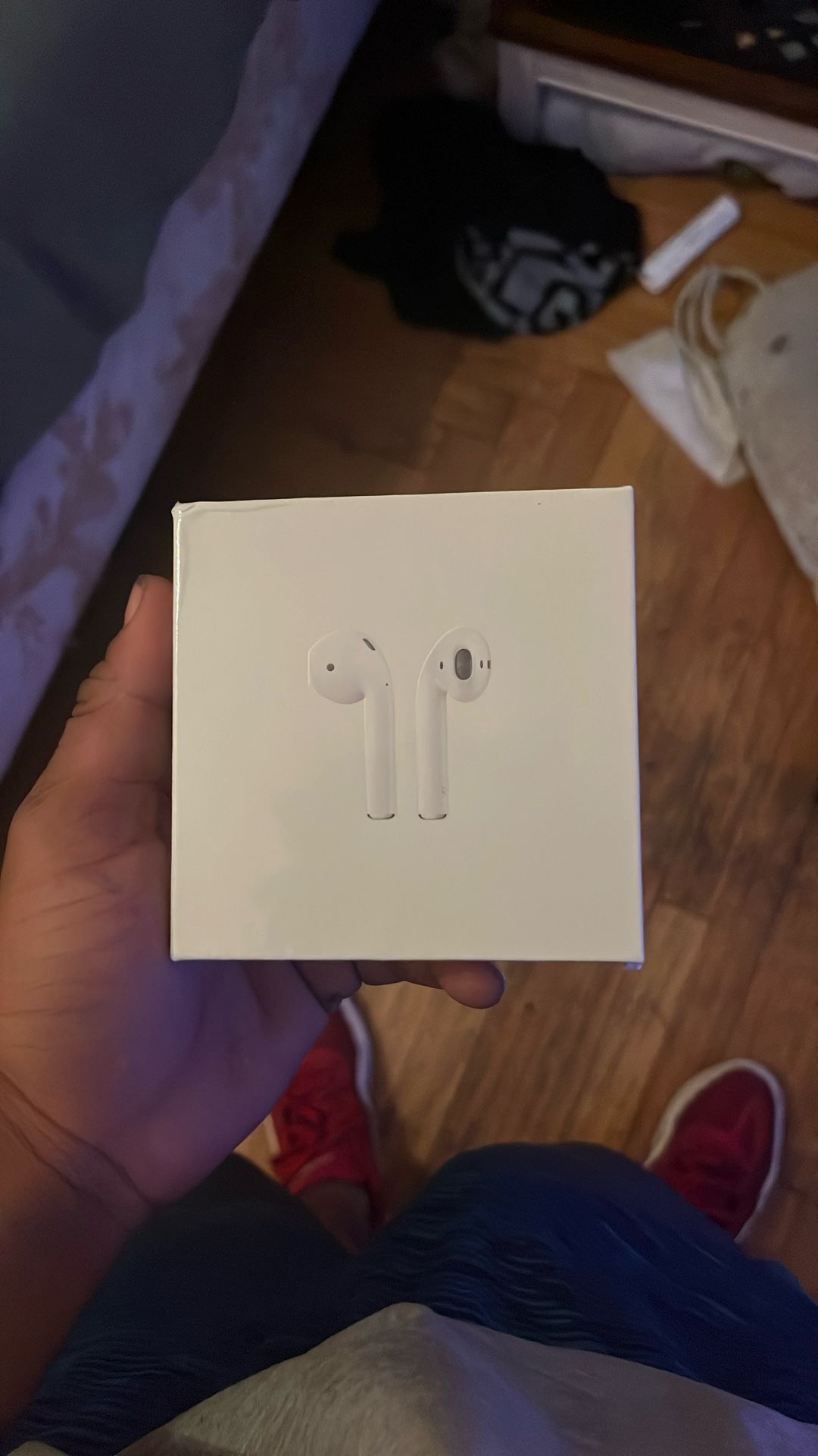 Apple AirPods 2nd Generation