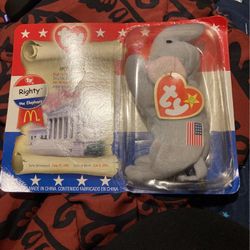 Mint Condition 1996  Righty The Elephant  Ty Teenie Beanie McDonald’s Series 