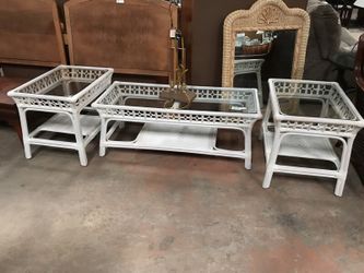 New Capris coffee and 2 end tables rattan