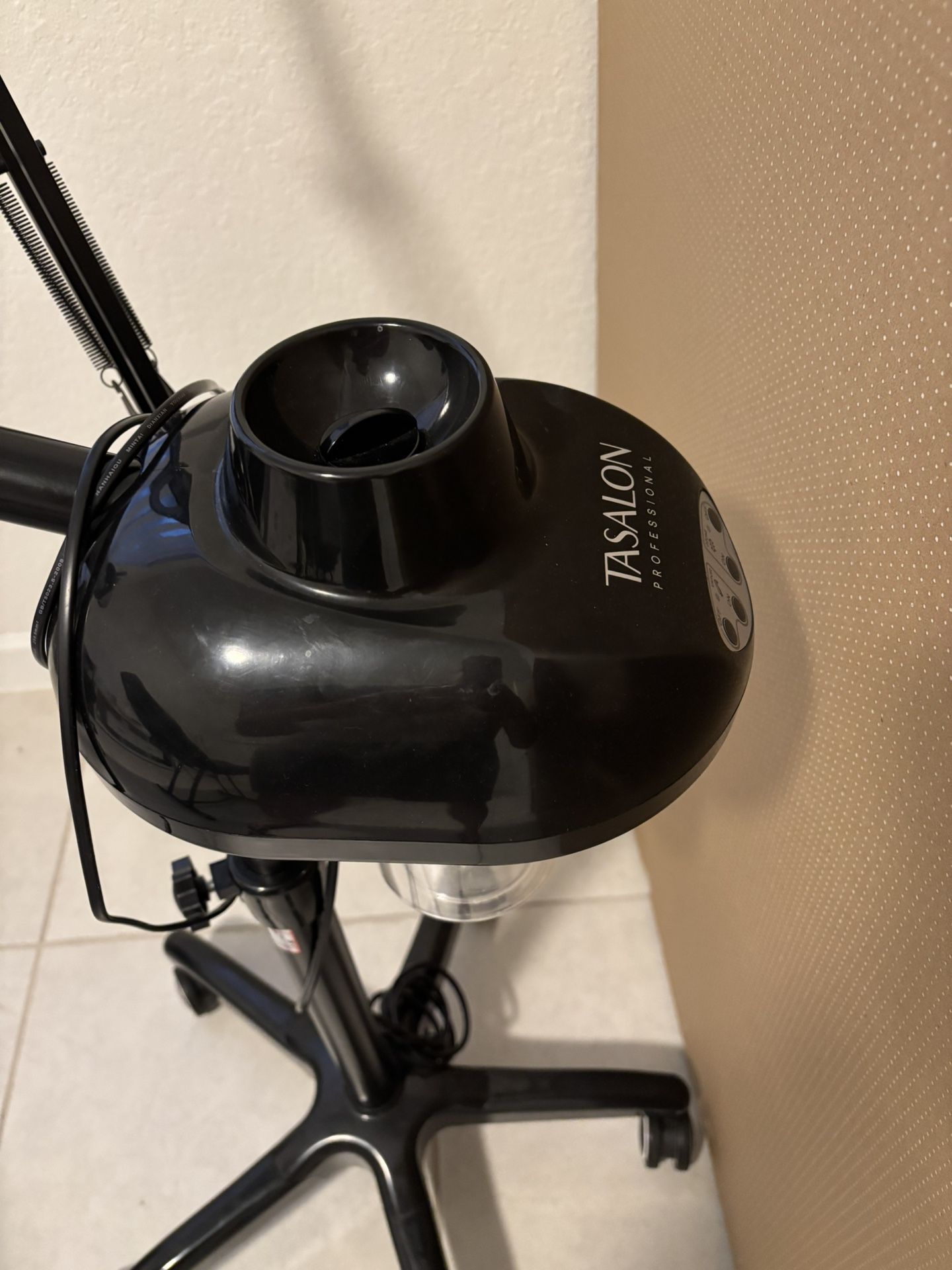 Facial Steamer with Light