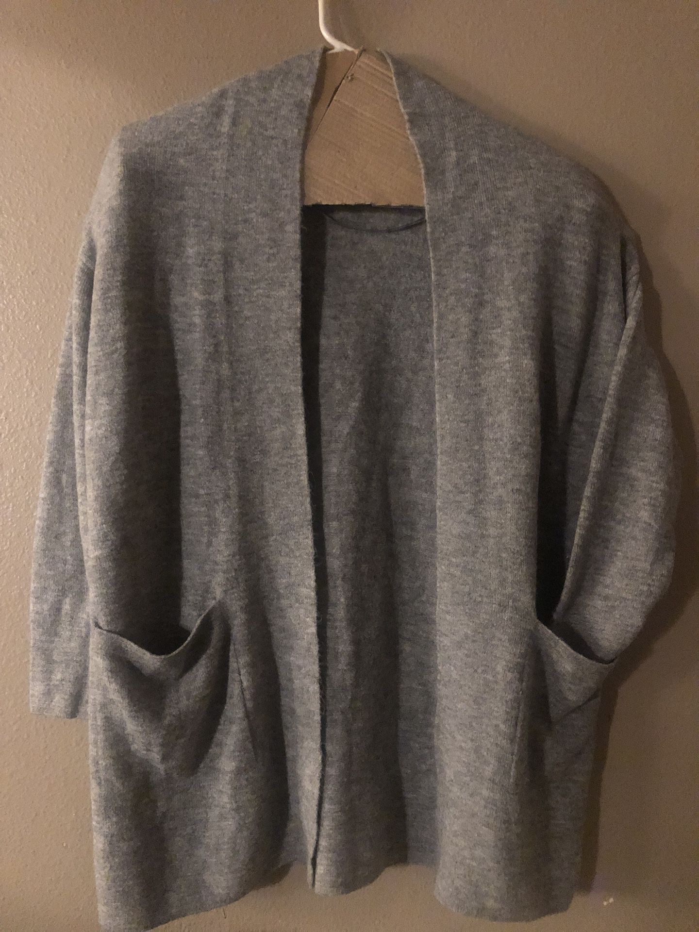 Banana Republic Gray Cardigan Sweater Pockets Women’s Size Large