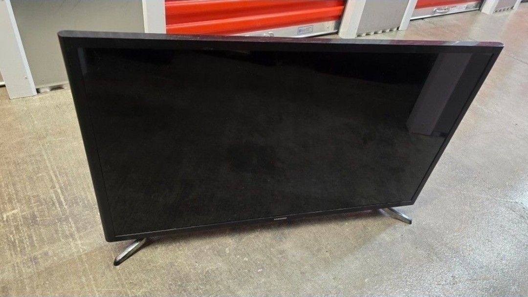 32inch Samsung HDTV