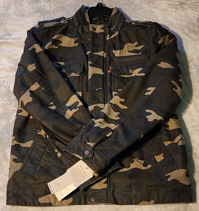 Levi's Men's  Washed Cotton Military Jacket

