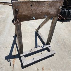 Outboard Engine Stands