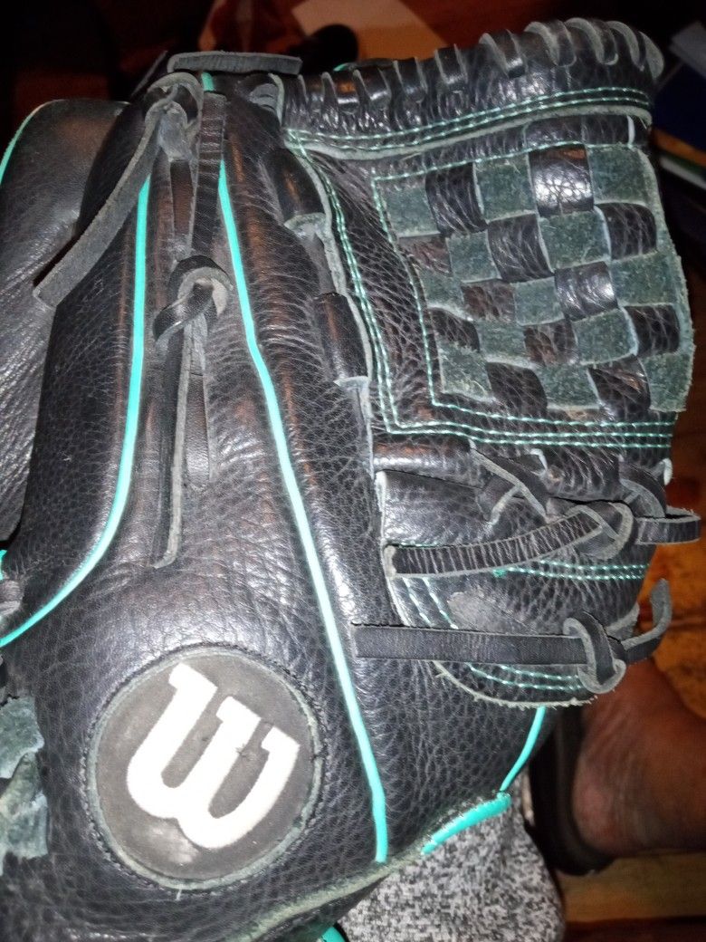 Wilson A500 12" Black Leather Gloves LHT
