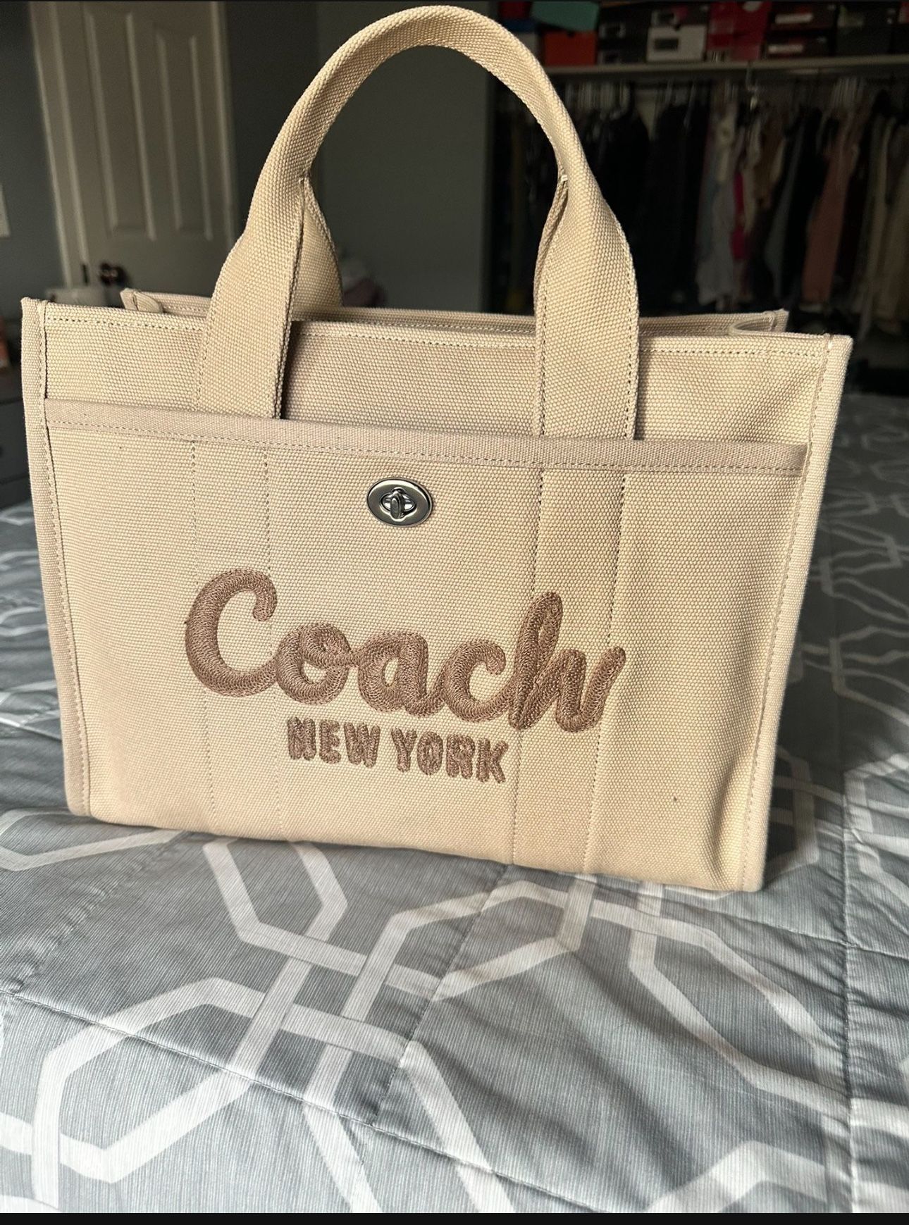 coach tote bag