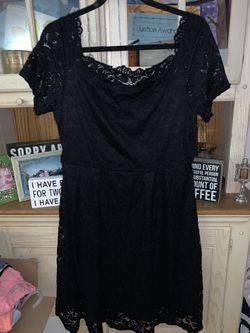 Brand New Black Lace OFF THE SHOULDER - XXL Cocktail 🍸Dress - WITH TAGS 🏷