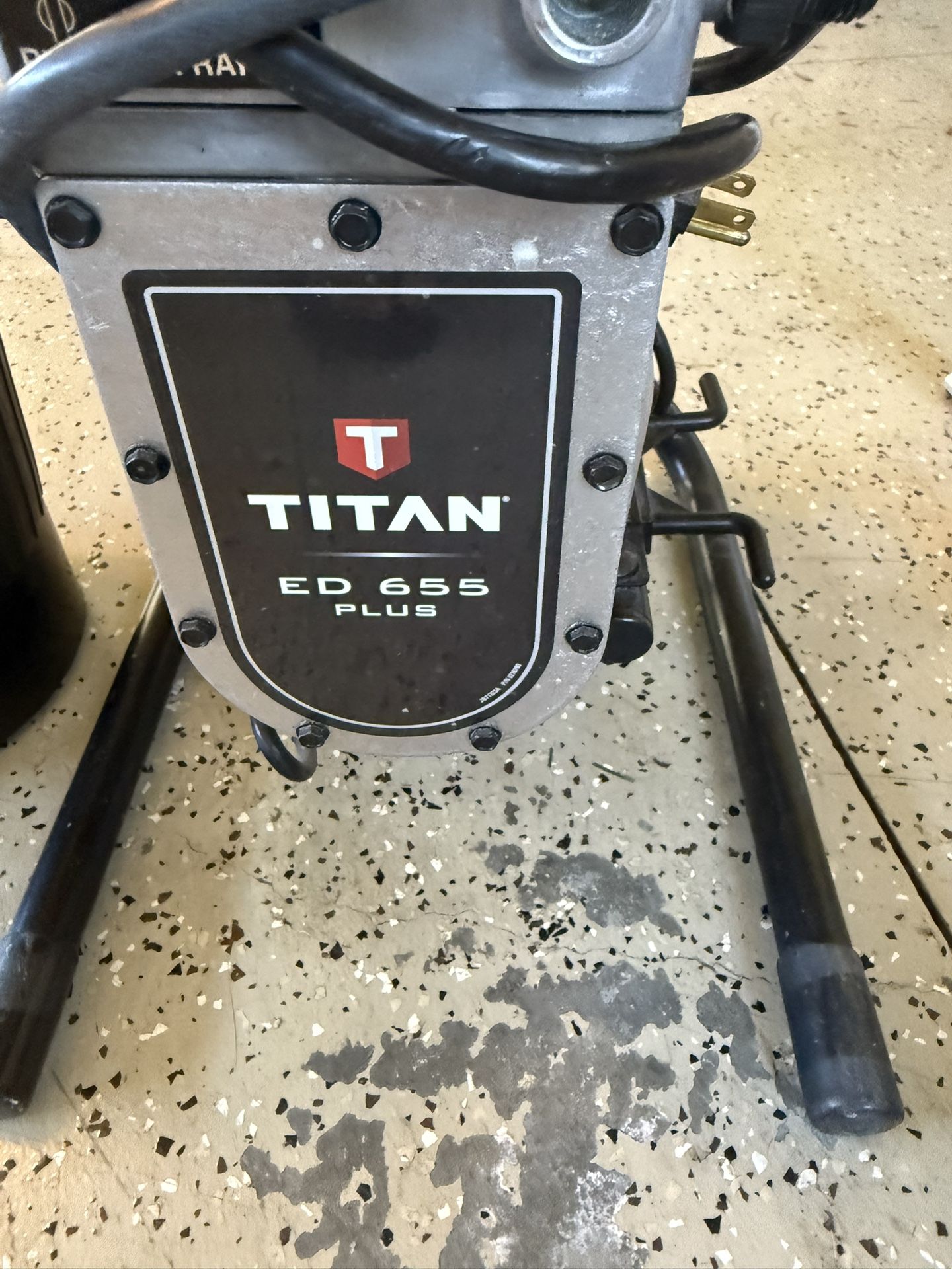 Titan Ed 655 Plus