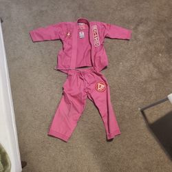Pink Jiujitsu gi, Size y2