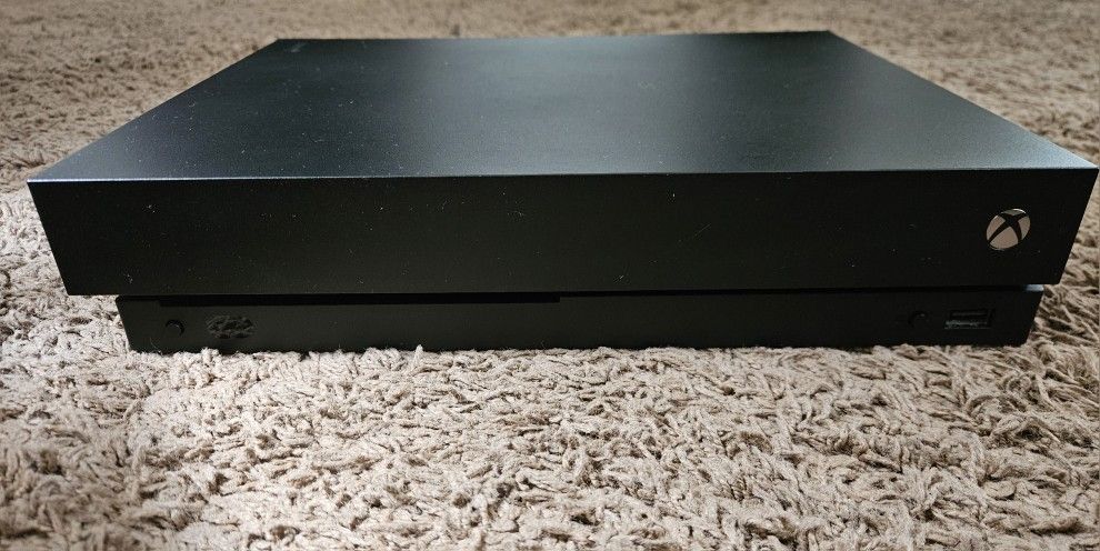 Xbox One X