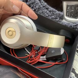 Gold Studio Dre Beats 