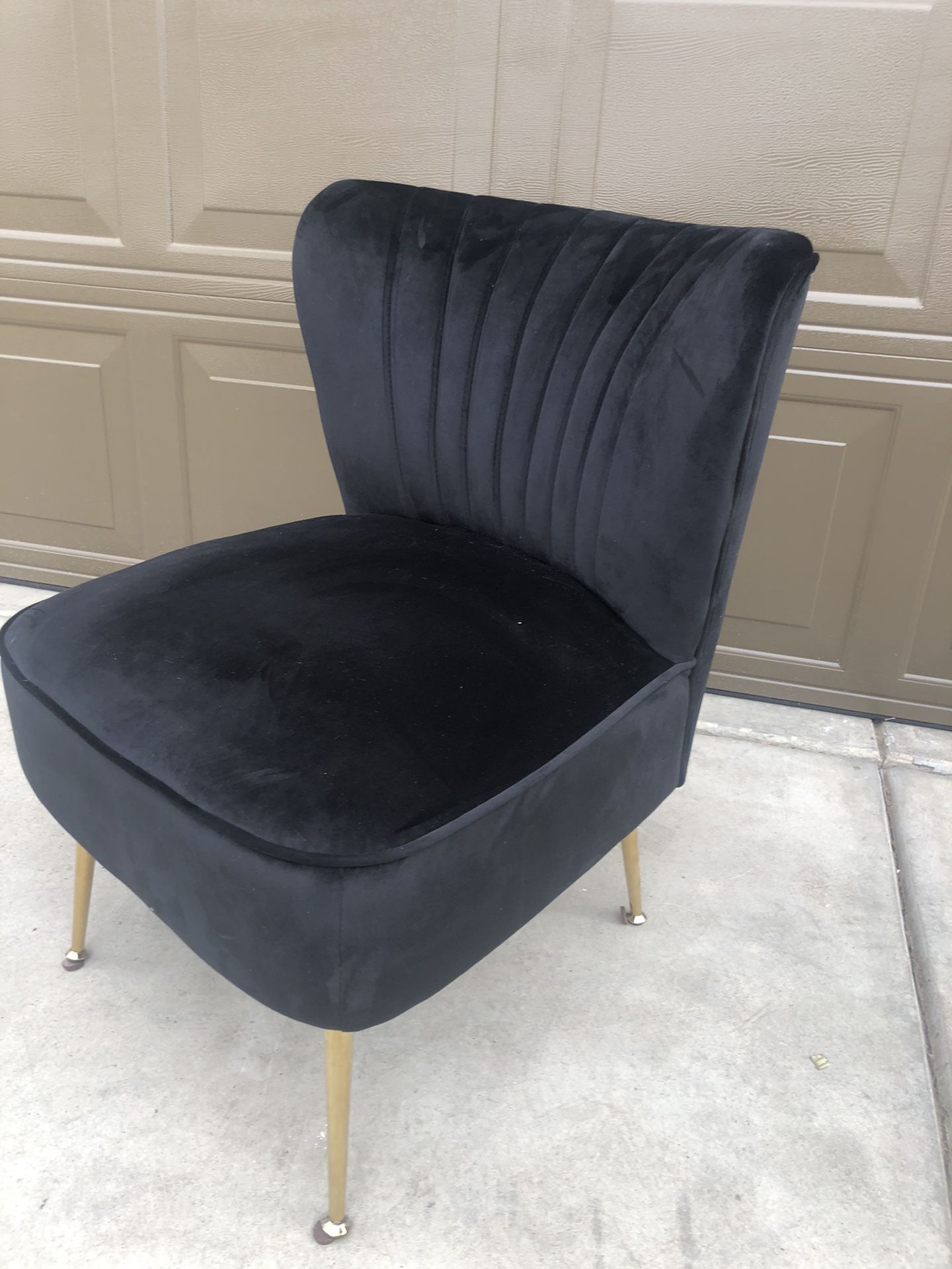 Brand New Black Velvet Vanity Chair, Retails For Over $300