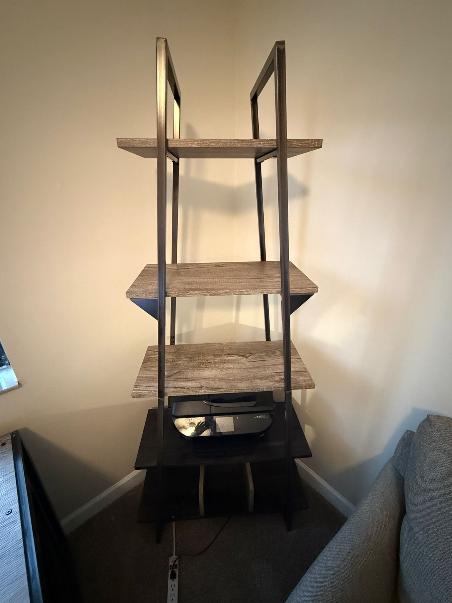 Conway 5-Tier Metal Ladder Bookcase – Rustic Gray/Charred Wood