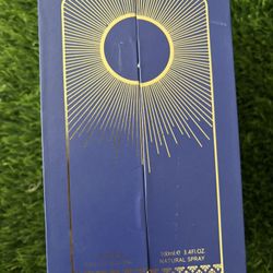 Lattafa EAU DE PARFUM 