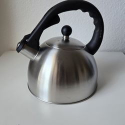 Tea Kettle - Stainless Steel 