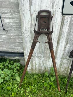 Vintage dehorning tools