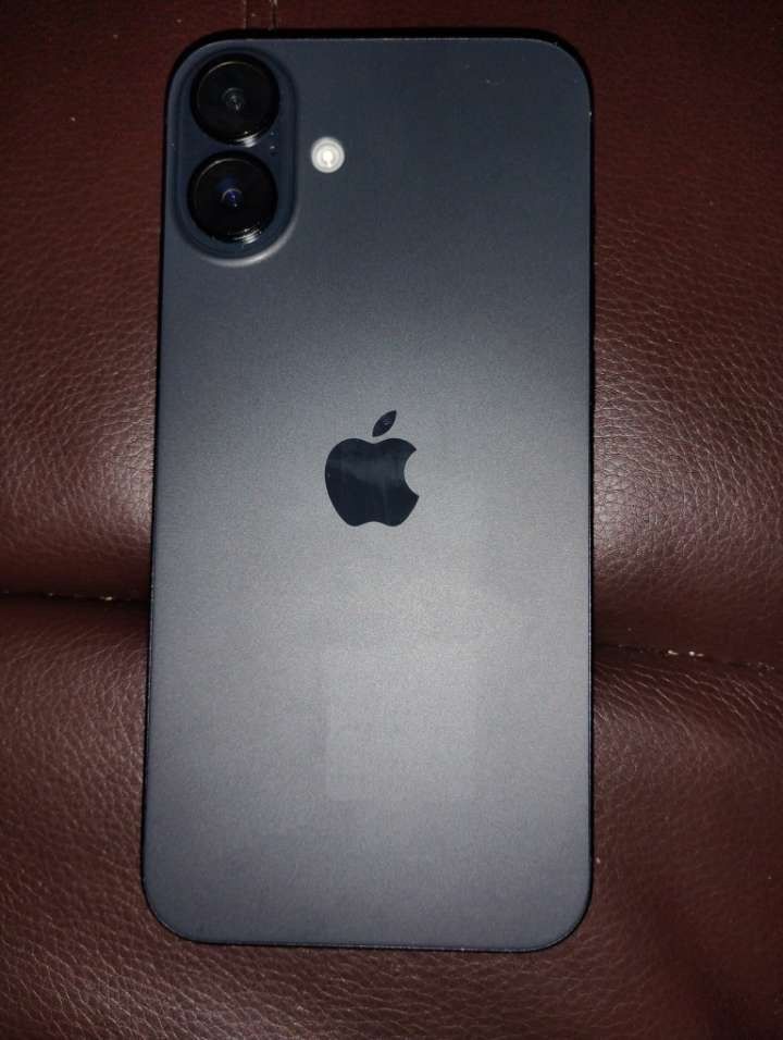 iPhone 16 plus