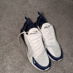 Nike Air Max 270 (12 M)